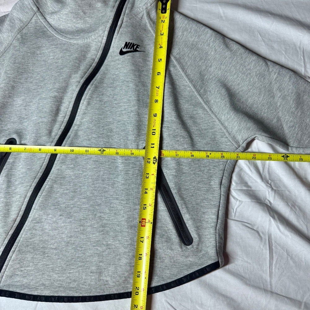 Nike Tech Fleece Cape Asymmetrical Full Zip Hoodie Grey Black Women Small - Picture 11 of 11